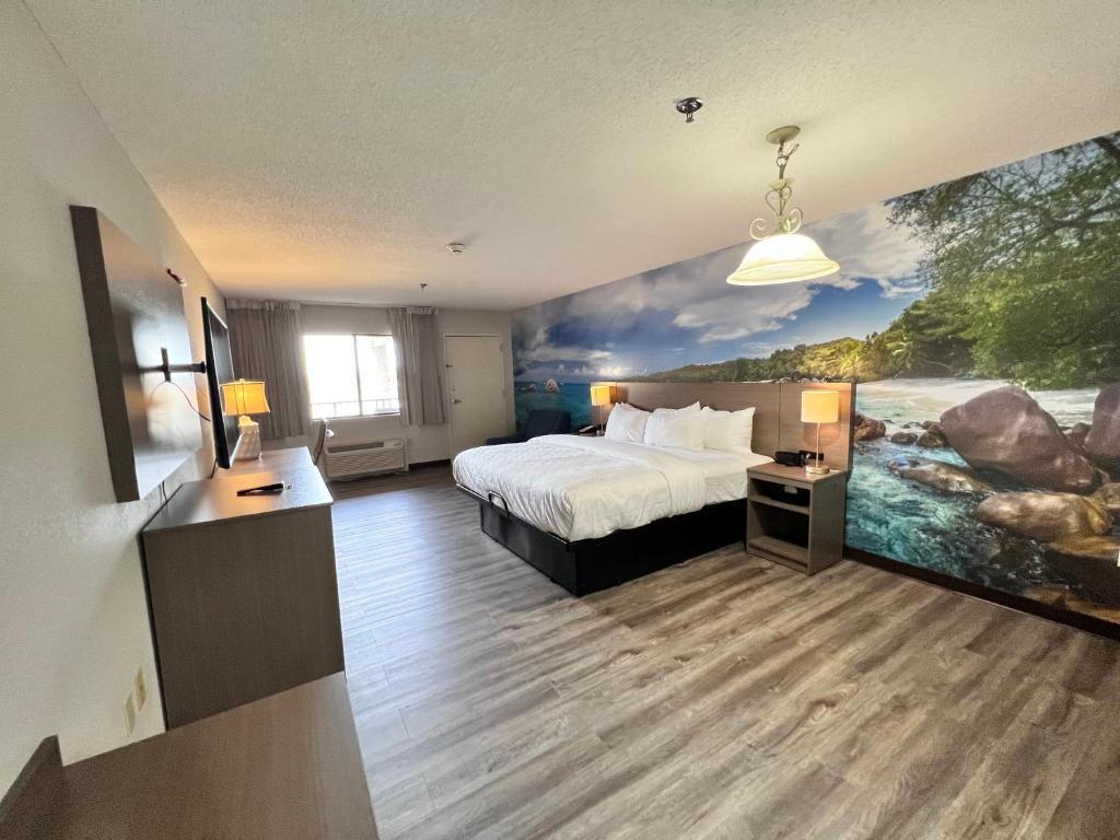 Clarion Pointe On The Clarksville-south Hill West Clarksville